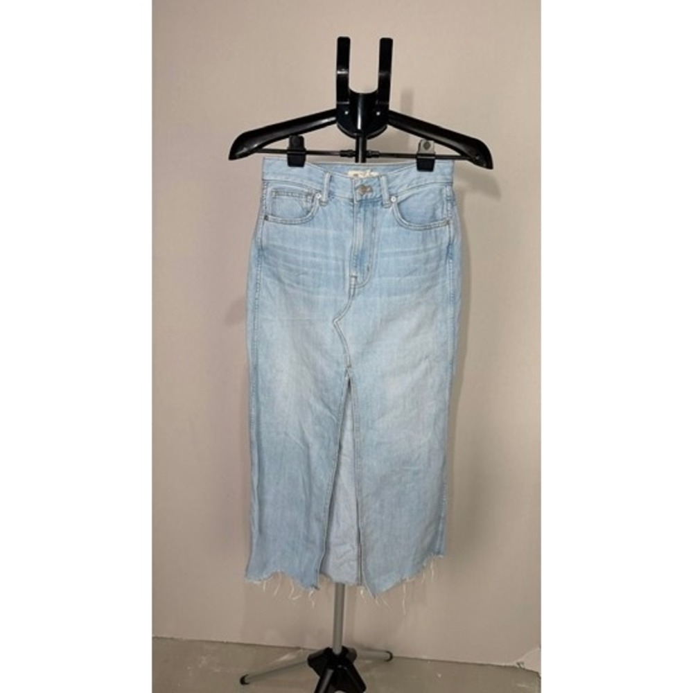 Madewell The Perfect Vintage Straight Jeans Light Wash Frayed Hem Mid Rise sz 29